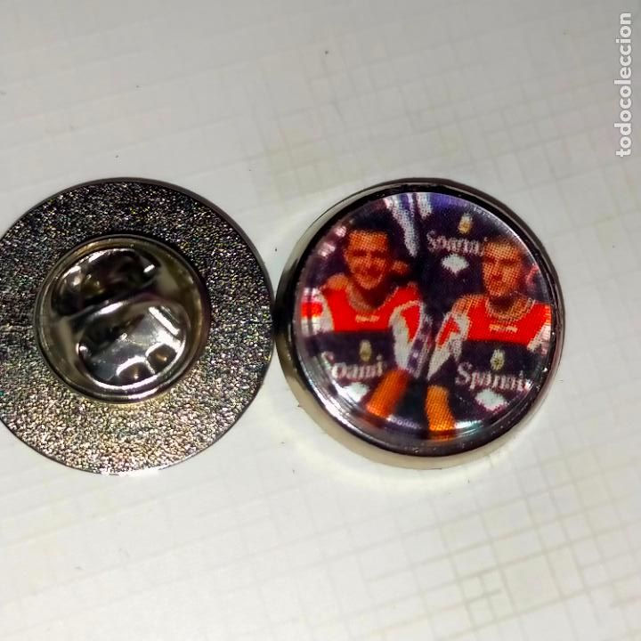 Pins de cole&ccedil;&atilde;o: PIN REDONDO METAL - FUTBOL REAL CLUB DEPORTIVO MALLORCA JUGADOR