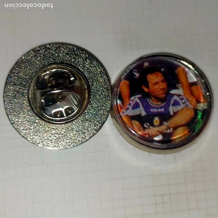 Pins de cole&ccedil;&atilde;o: PIN REDONDO METAL - FUTBOL REAL CLUB DEPORTIVO MALLORCA JUGADOR