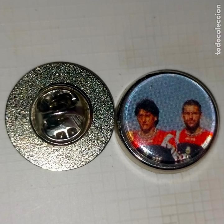 Pins de cole&ccedil;&atilde;o: PIN REDONDO METAL - FUTBOL REAL CLUB DEPORTIVO MALLORCA JUGADOR