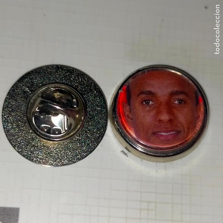 Pins de cole&ccedil;&atilde;o: PIN REDONDO METAL - FUTBOL REAL CLUB osasuna JUGADOR