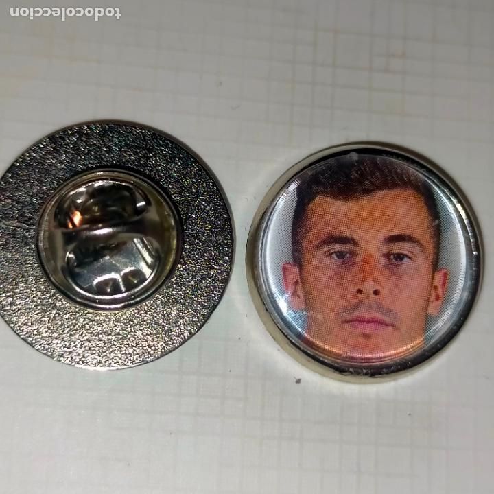 Collection pins: PIN REDONDO METAL - FUTBOL REAL CLUB Barcelona JUGADOR