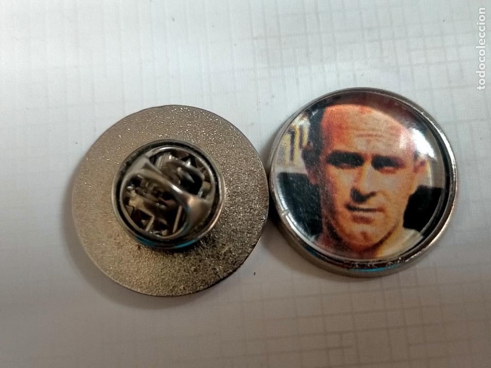 Collection pins: pin redondo metal - f&uacute;tbol equipo club JUGADOR real Madrid Argentina di st&eacute;fano