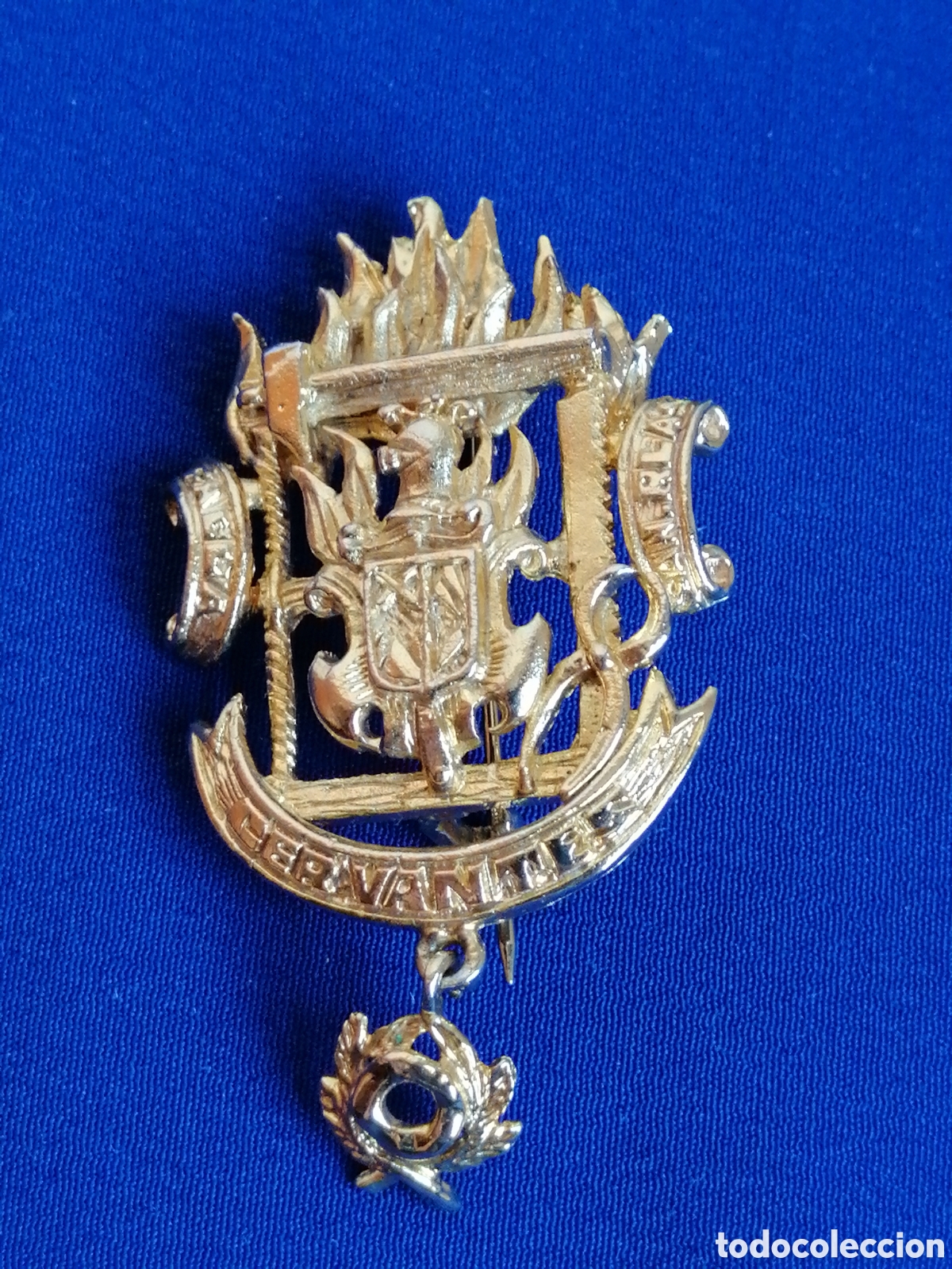 Pins de colecci&oacute;n: FALLA CERVANTES (GODELLA) VALENCIA INSIGNIA DE ALFILER