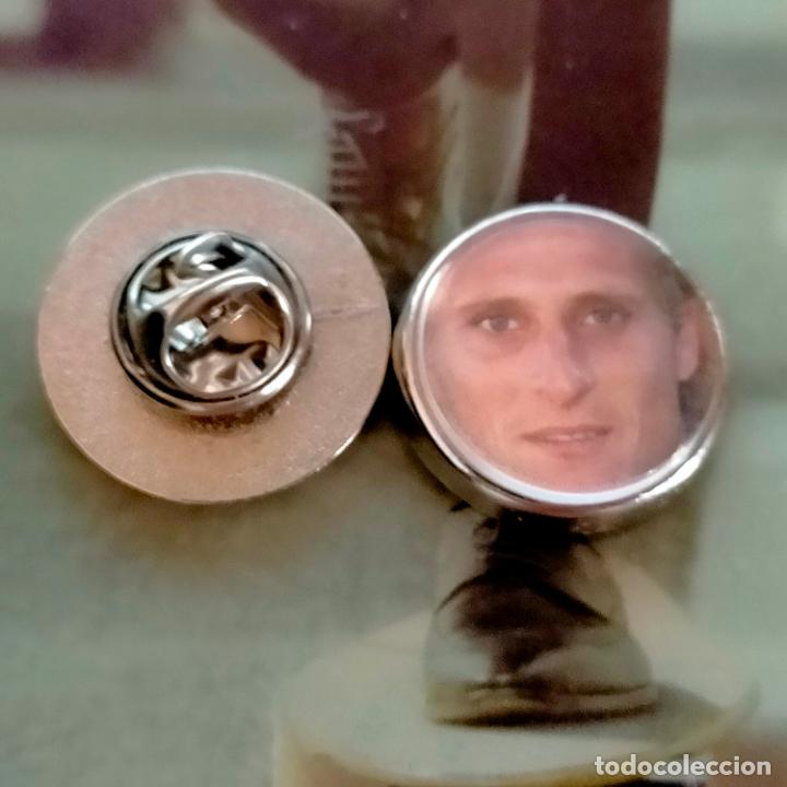 Pins de cole&ccedil;&atilde;o: pin redondo metal - f&uacute;tbol equipo club Atl&eacute;tico de Madrid JUGADOR