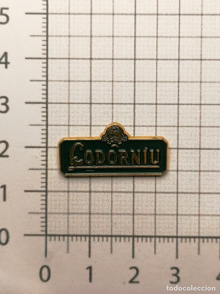 Pins de colecci&oacute;n: PIN CODORNIU - Foto 1