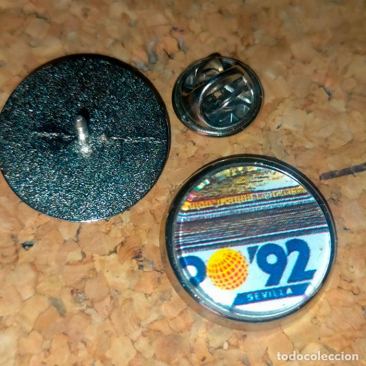 Collection pins: PIN REDONDO METAL - escudo Correos y tel&eacute;grafos Espa&ntilde;a - expo 92 sevilla EXPOSICION 1992