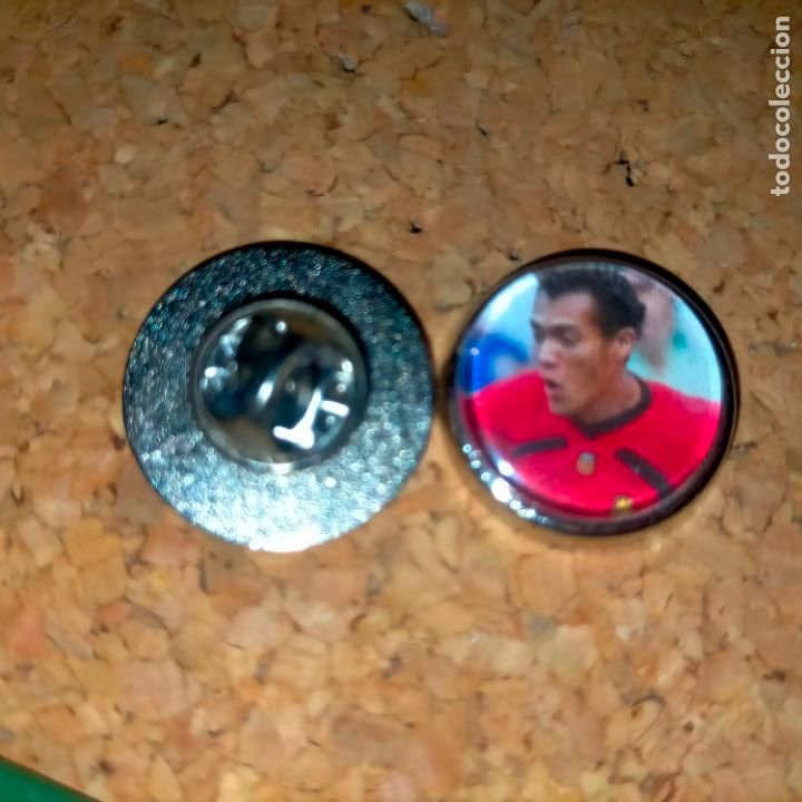 Pins de cole&ccedil;&atilde;o: pin redondo metal - f&uacute;tbol equipo club real mallorca - JUGADOR