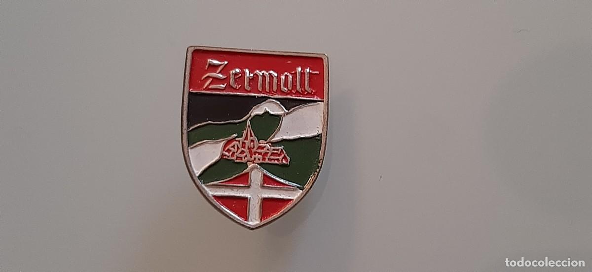 Pins de colecci&oacute;n: ANTIGUO PIN INSIGNIA DE OJAL DE ZERMATT SUIZA TURISMO ESQUI A&Ntilde;OS 60