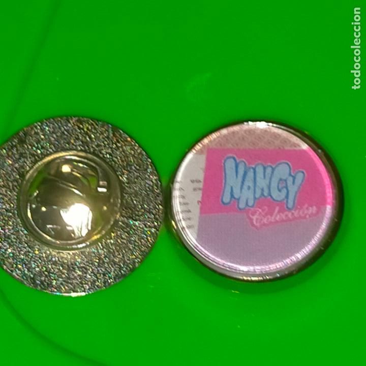 Pins de cole&ccedil;&atilde;o: PIN REDONDO METAL - JUGUETES MU&Ntilde;ECAS DE FAMOSA NANCY