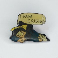 Pins de colección: PIN MAFALDA VAYA CRISIS