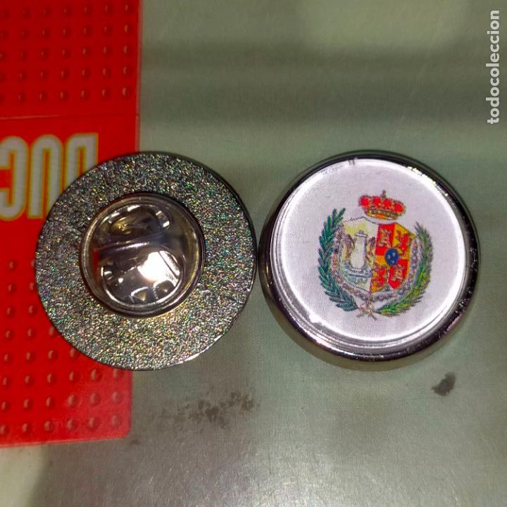 Pins de cole&ccedil;&atilde;o: pin redondo metal - semana santa cadiz cofradia hermandad . insignia escudo cristo resucitado