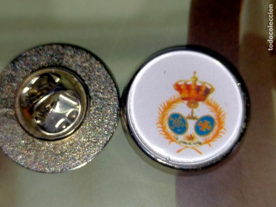 Pins e Spille di collezione: pin redondo metal - semana santa cadiz cofradia hermandad . insignia escudo . - la palma