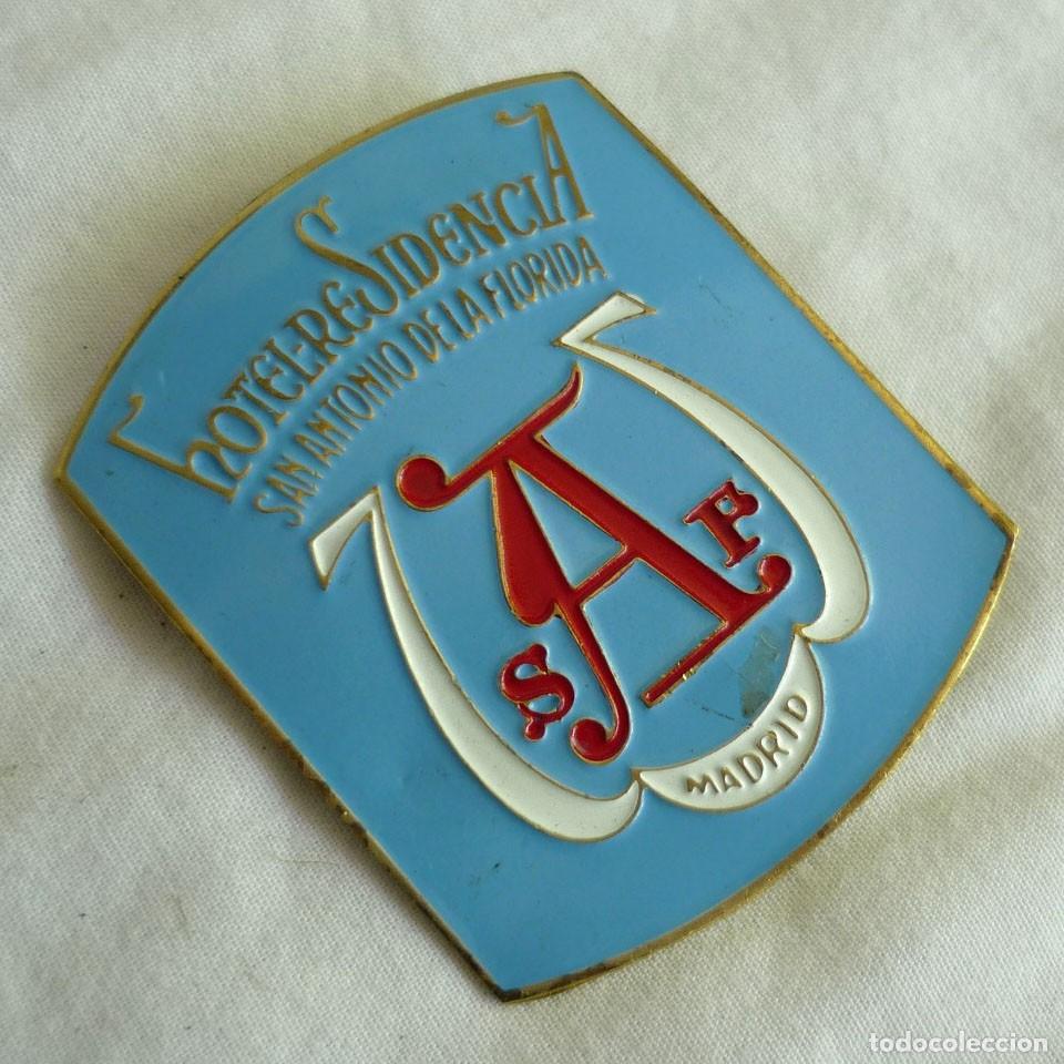 Pins e Spille di collezione: Insignia de alfiler grande Hotel Residencia San Antonio de la Florida Madrid