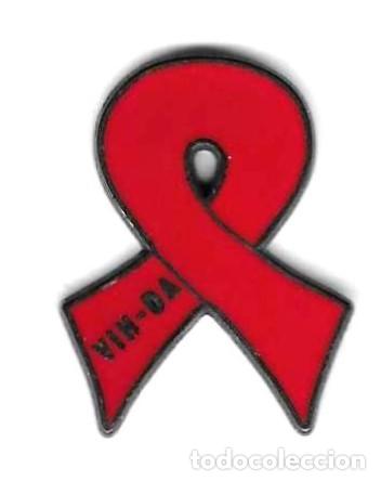 Pin's de collection: Pin Lazo Rojo. VIN-DA. 132-22
