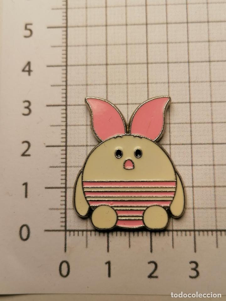 Pins de colecci&oacute;n: PIN TRADING DISNEY MAGICAL MYSTERY PIN SERIES 7 WINNIE THE POOH 2014