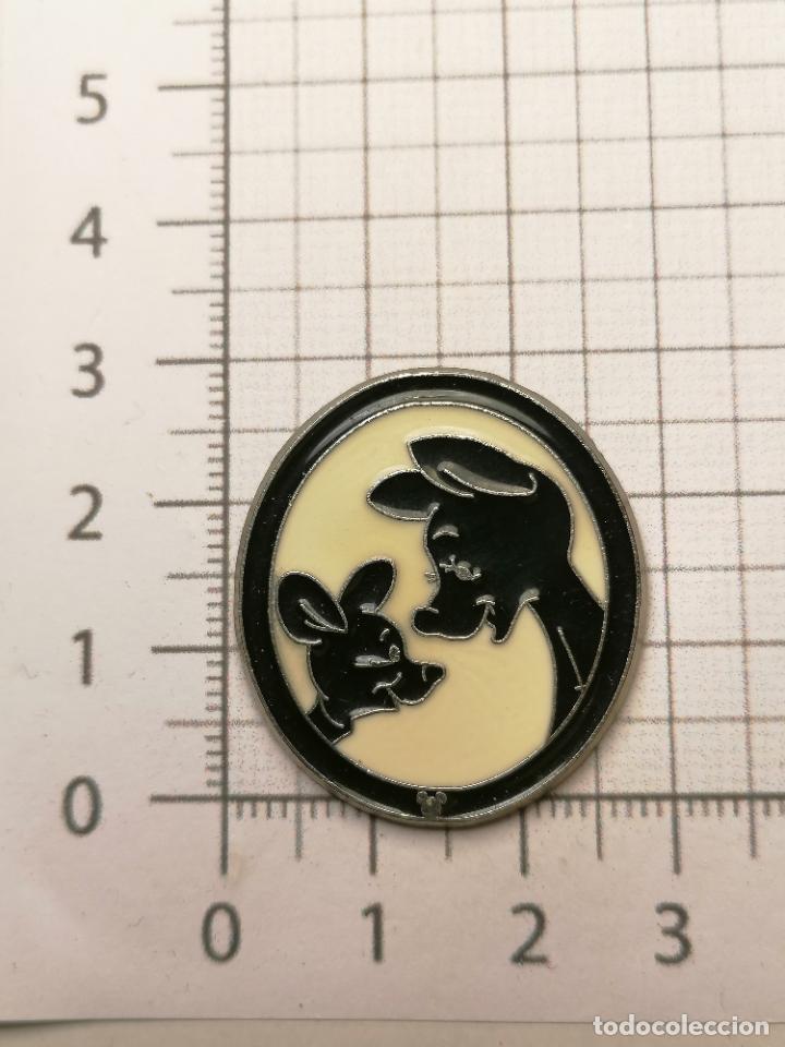 Pins de colecci&oacute;n: PIN TRADING DISNEY HIDDEN MICKEY 7 OF 7 2006 WINNIE THE POOH