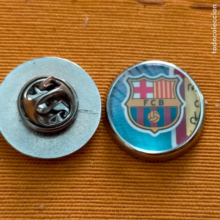 Pins e Spille di collezione: pin redondo metal - f&uacute;tbol equipo club barcelona JUGADOR o escudo