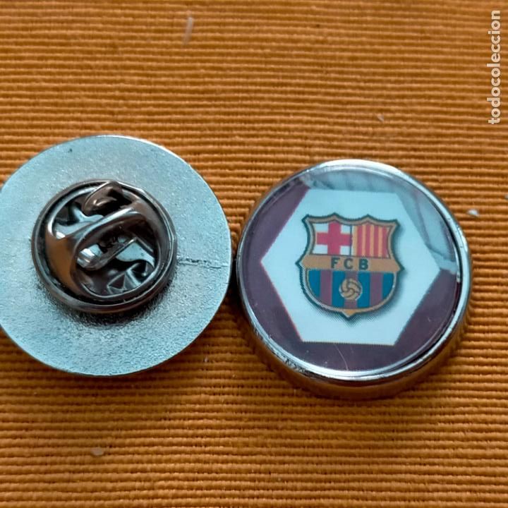 Pin's de collection: pin redondo metal - f&uacute;tbol equipo club barcelona JUGADOR o escudo