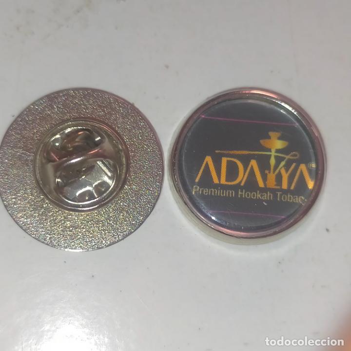 Pin's de collection: pin redondo metal - publicidad tabaco adalya para pipas y cachimbas -