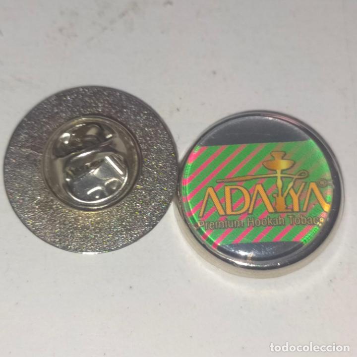 Pins e Spille di collezione: pin redondo metal - publicidad tabaco adalya para pipas y cachimbas -