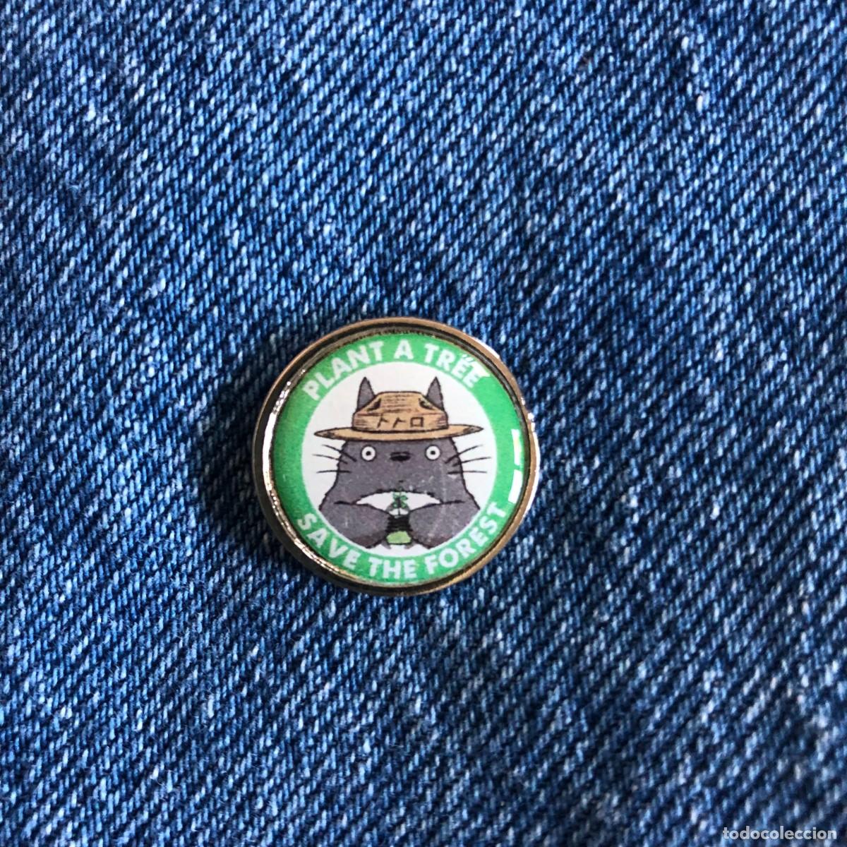 Collection pins: PIN METAL Y RESINA MEDIDA 2 CENT&Iacute;METROS DE DI&Aacute;METRO CIERRE PINCHO TOTORO SAVE THE FOREST NUEVO