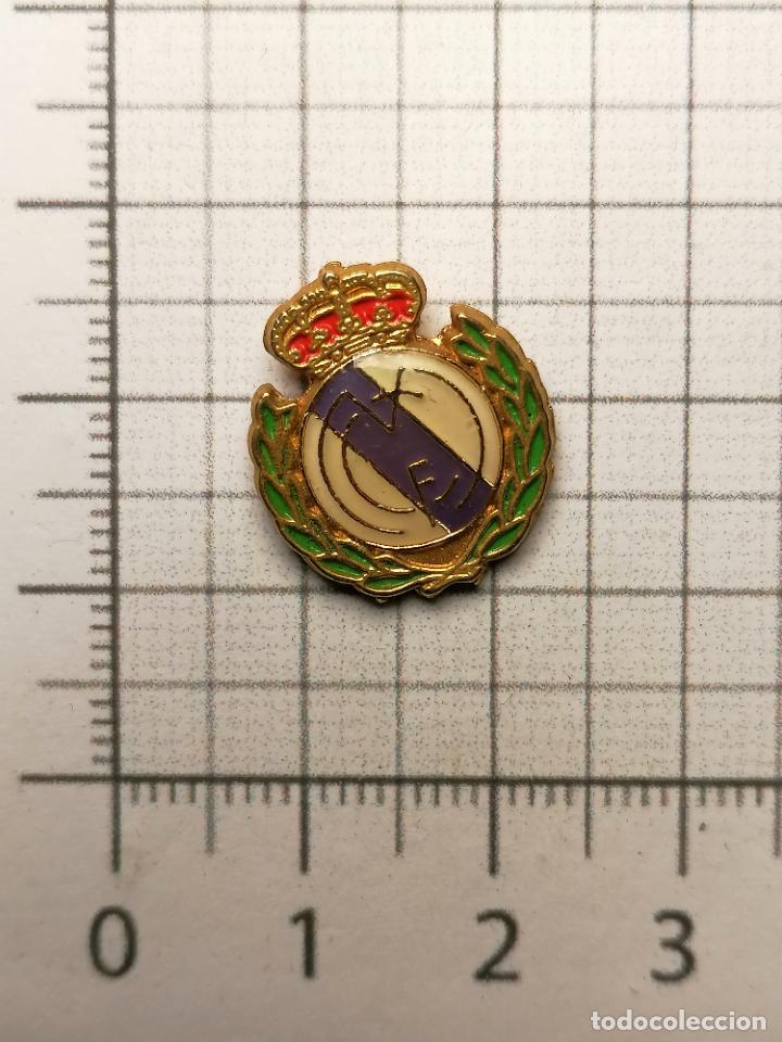 Pins de colecci&oacute;n: PIN FUTBOL ESCUDO DEL REAL MADRID