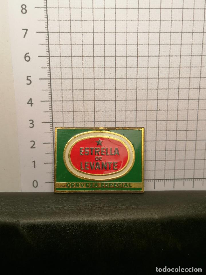 Pins de colecci&oacute;n: CHAPA CERVEZA ESTRELLA LEVANTE