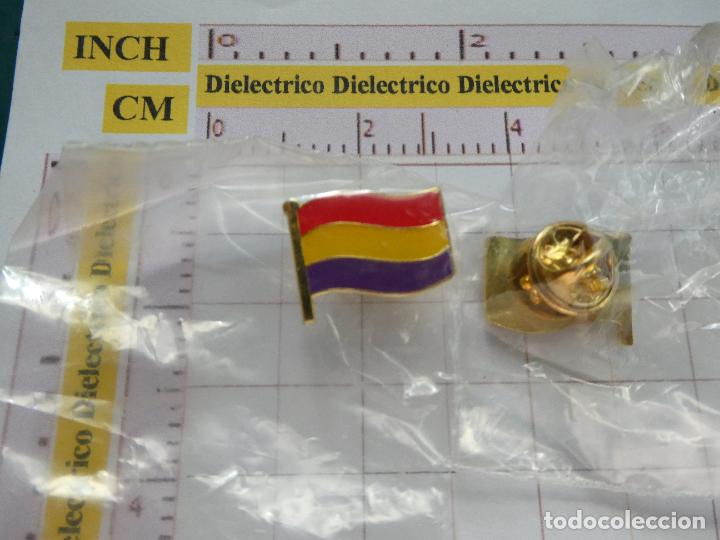 Pins de colecci&oacute;n: PIN POL&Iacute;TICO SINDICAL. BANDERA REPUBLICANA REP&Uacute;BLICA ESPA&Ntilde;OLA. REPUBLICANOS. PRECINTADO