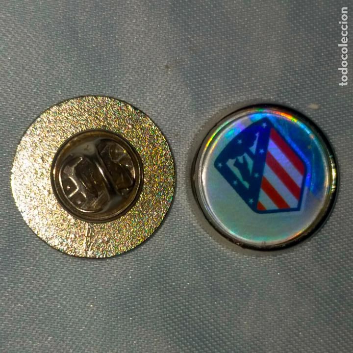 Pin's de collection: PIN REDONDO METAL - FUTBOL CLUB JUGADOR EQUIPO - f&uacute;tbol Atl&eacute;tico de Madrid