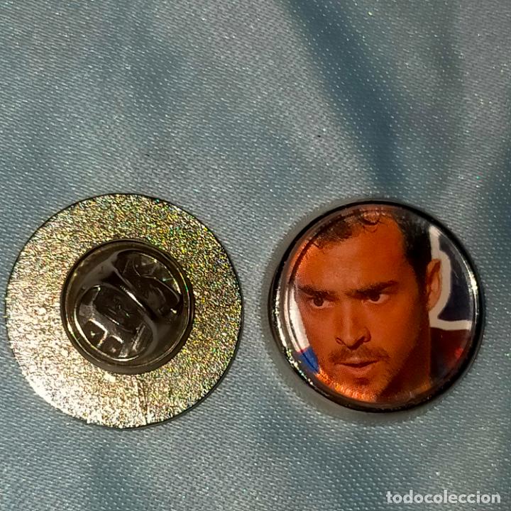 Pins de cole&ccedil;&atilde;o: PIN REDONDO METAL - FUTBOL CLUB JUGADOR EQUIPO - f&uacute;tbol deportivo Osasuna