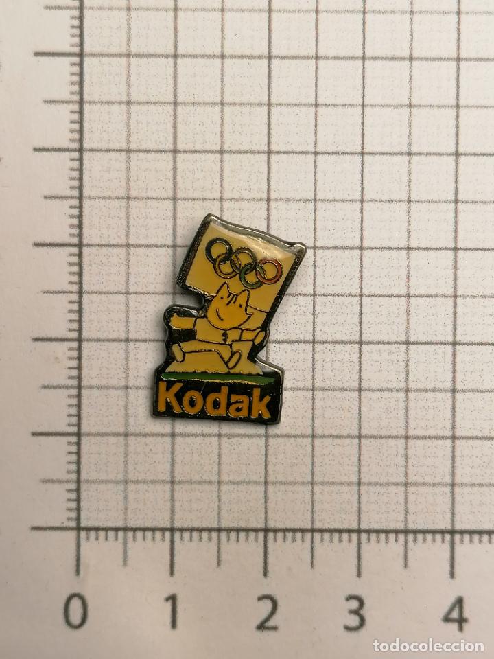Pins de colecci&oacute;n: PIN COBI KODAK