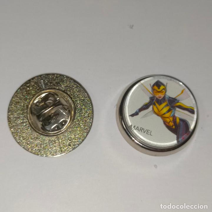 Collection pins: PIN REDONDO METAL - FUTBOL CLUB JUGADOR EQUIPO - superh&eacute;roes Marvel Vengadores.