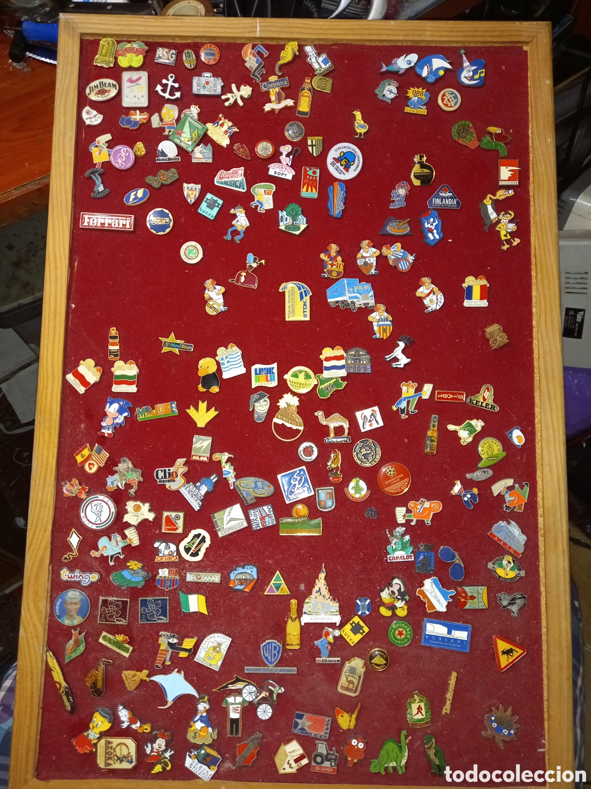 Pins de colecci&oacute;n: PINS .lote de 200