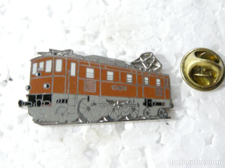 Pins de colecci&oacute;n: PIN DE TRENES FERROCARRILES. SUIZA ?. TREN LOCOMOTORA 10409