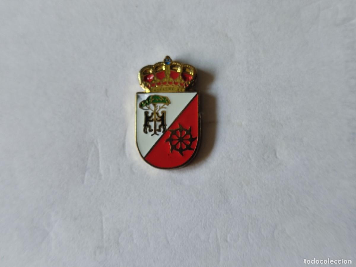 Pins de colecci&oacute;n: PIN ESCUDO HERALDICO DE ALCOLLARIN (CACERES)