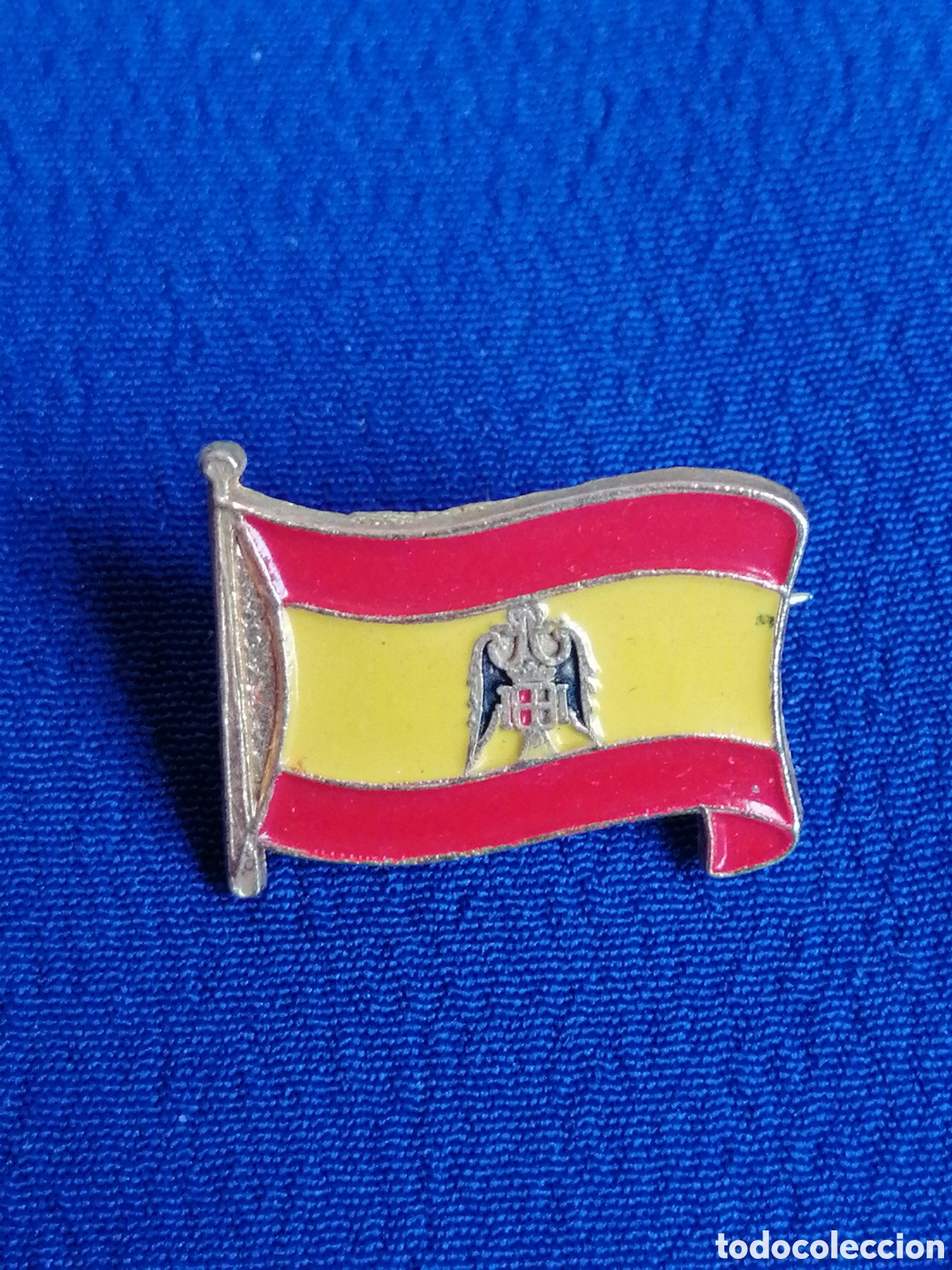 Collection pins: BANDERA ESPA&Ntilde;A AGUILA DE SAN JUAN INSIGNIA DE ALFILER