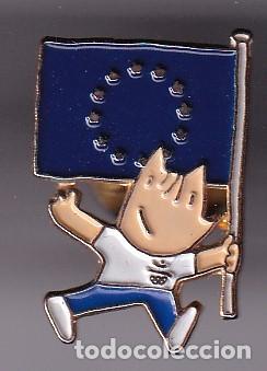 Pins de colecci&oacute;n: PIN DE COBI CON LA BANDERA DE EUROPA DE LAS OLIMPIADAS DE BARCELONA 92 (OLYMPIC GAMES)