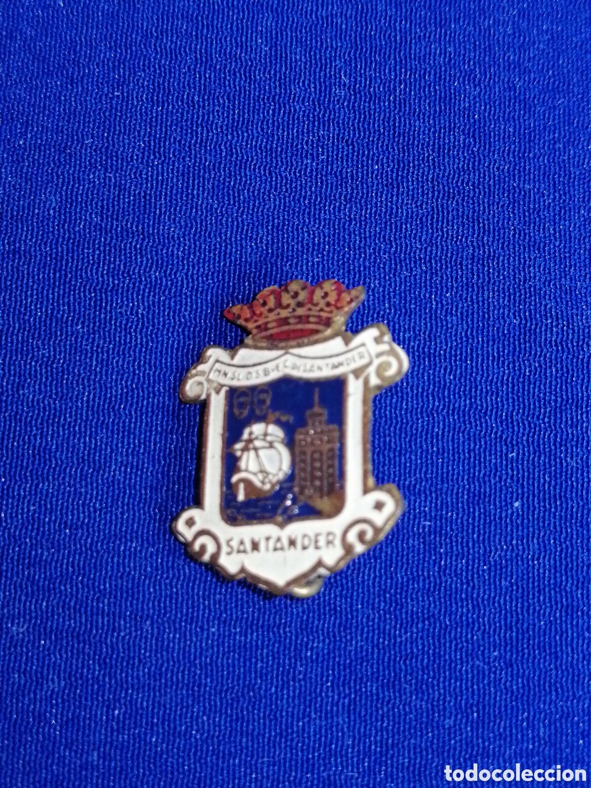 Sammlung von Pins: SANTANDER ESCUDO INSIGNIA DE ALFILER ANTIGUA