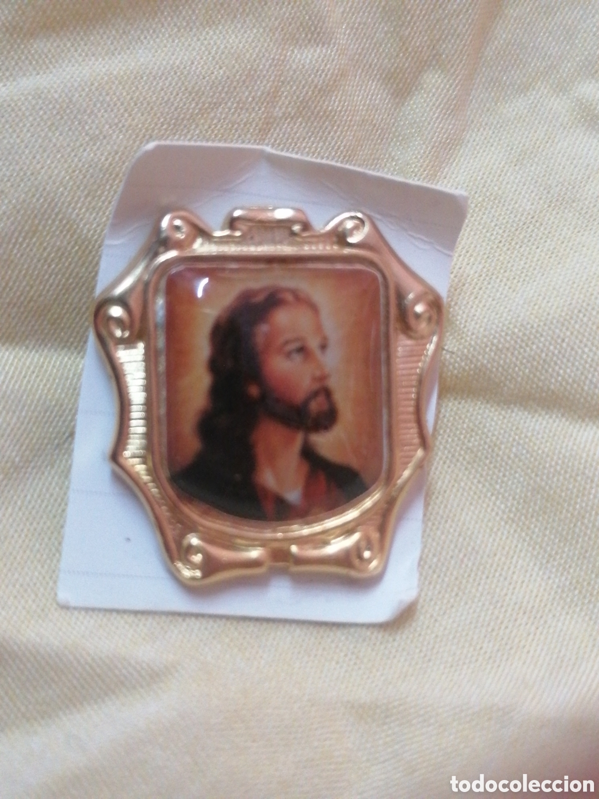 Collection pins: Pin Coraz&oacute;n de Jes&uacute;s, religioso cat&oacute;lico cristiano