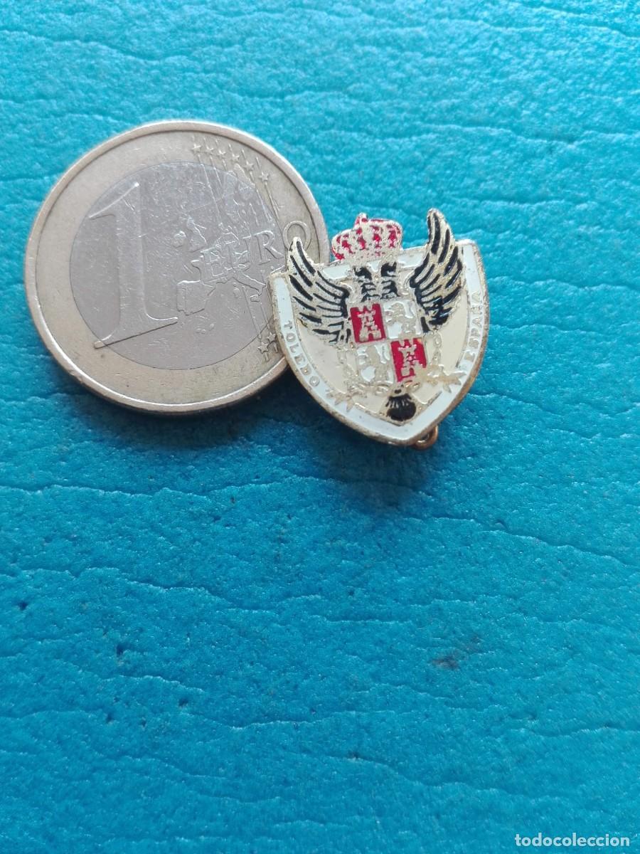 Collection pins: ANTIGUA INSIGNIA/PIN AGUJA IMPERDIBLE - TOLEDO ESPA&Ntilde;A - NO PIN