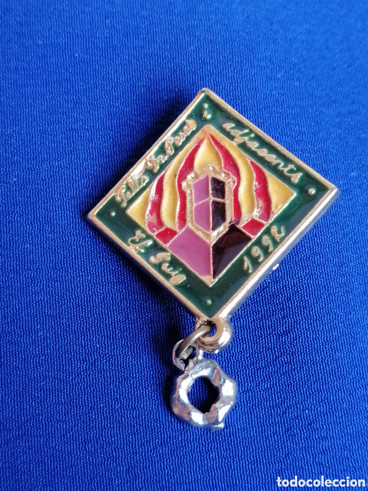 Pins de colecci&oacute;n: FALLA DOCTOR P&Eacute;REZ (EL PUIG) INSIGNIA DE ALFILER