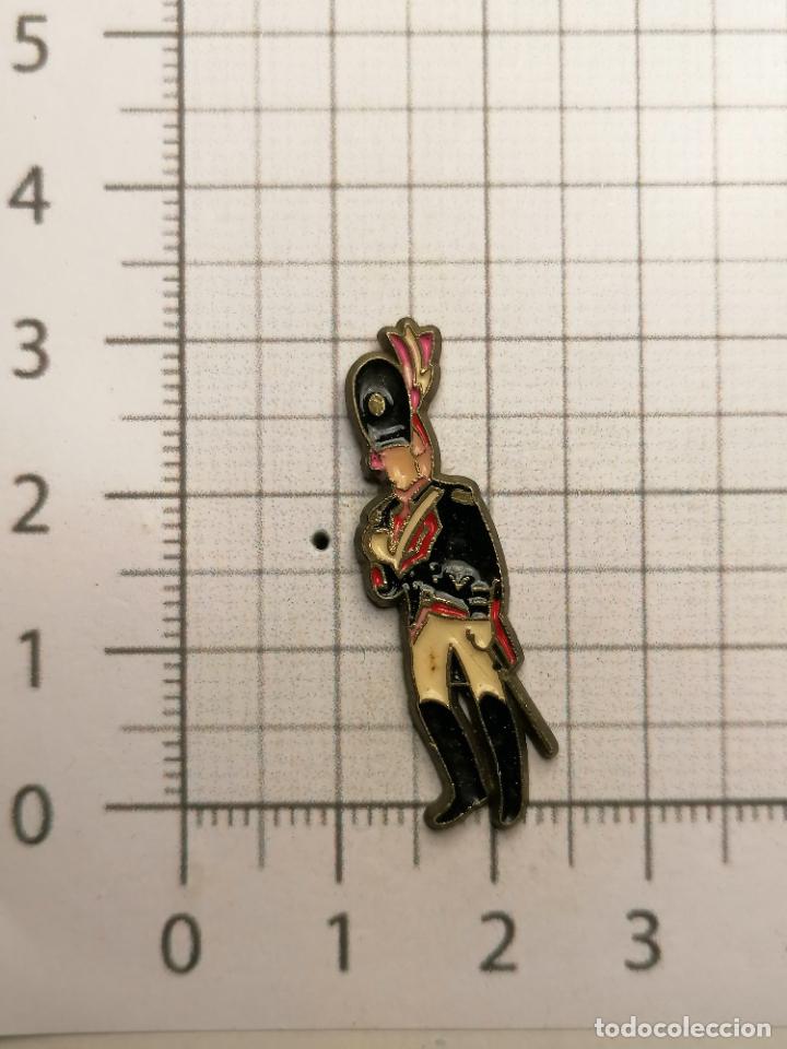 Pins de colecci&oacute;n: PIN GRANADERO SEMANA SANTA