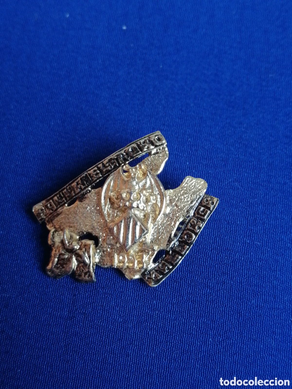 Pins de colecci&oacute;n: FALLA EL TORO (MALLORCA) INSIGNIA DE ALFILER - Foto 1