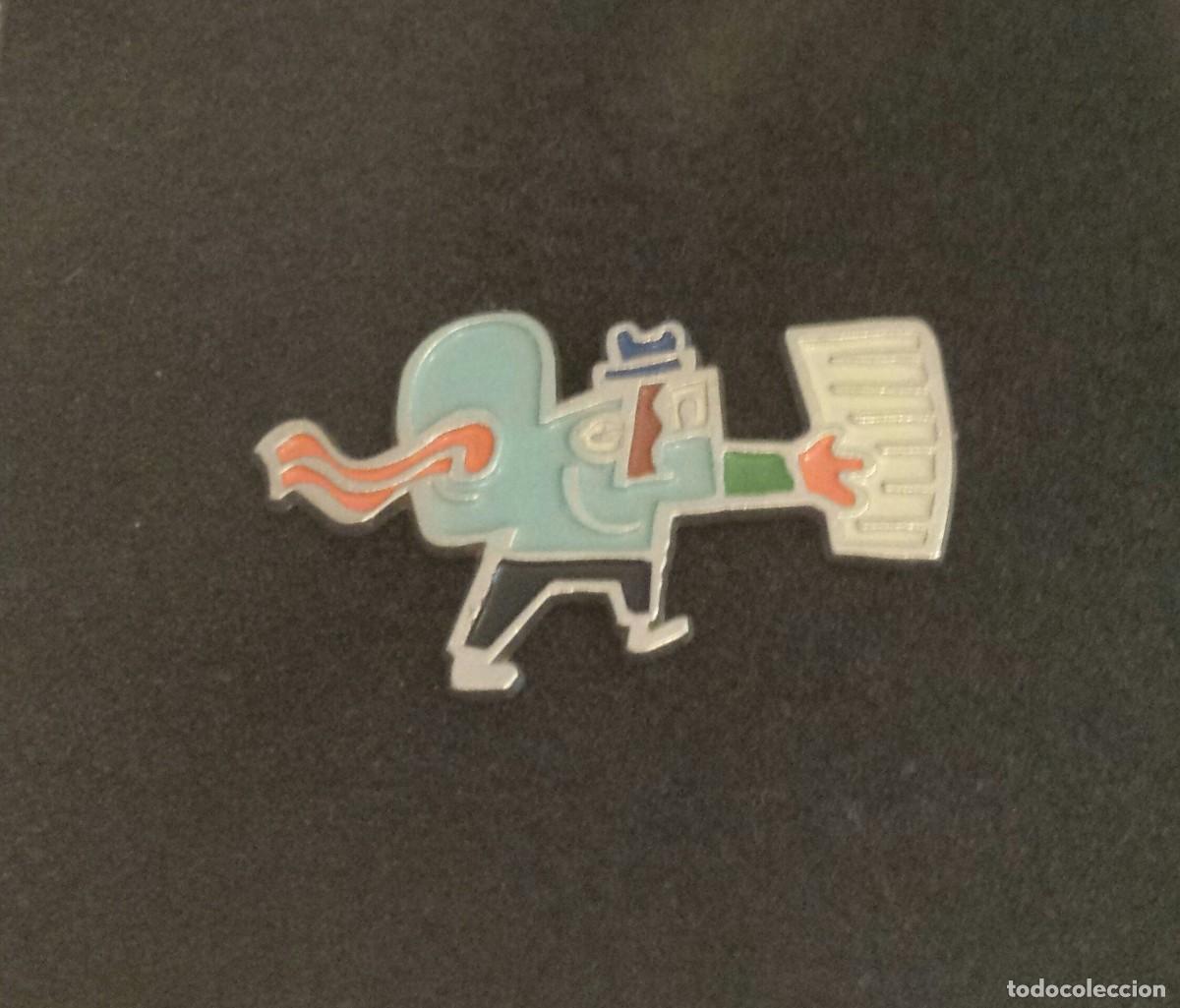 Pins de colecci&oacute;n: PIN CIRCULO DE LECTORES - Foto 1