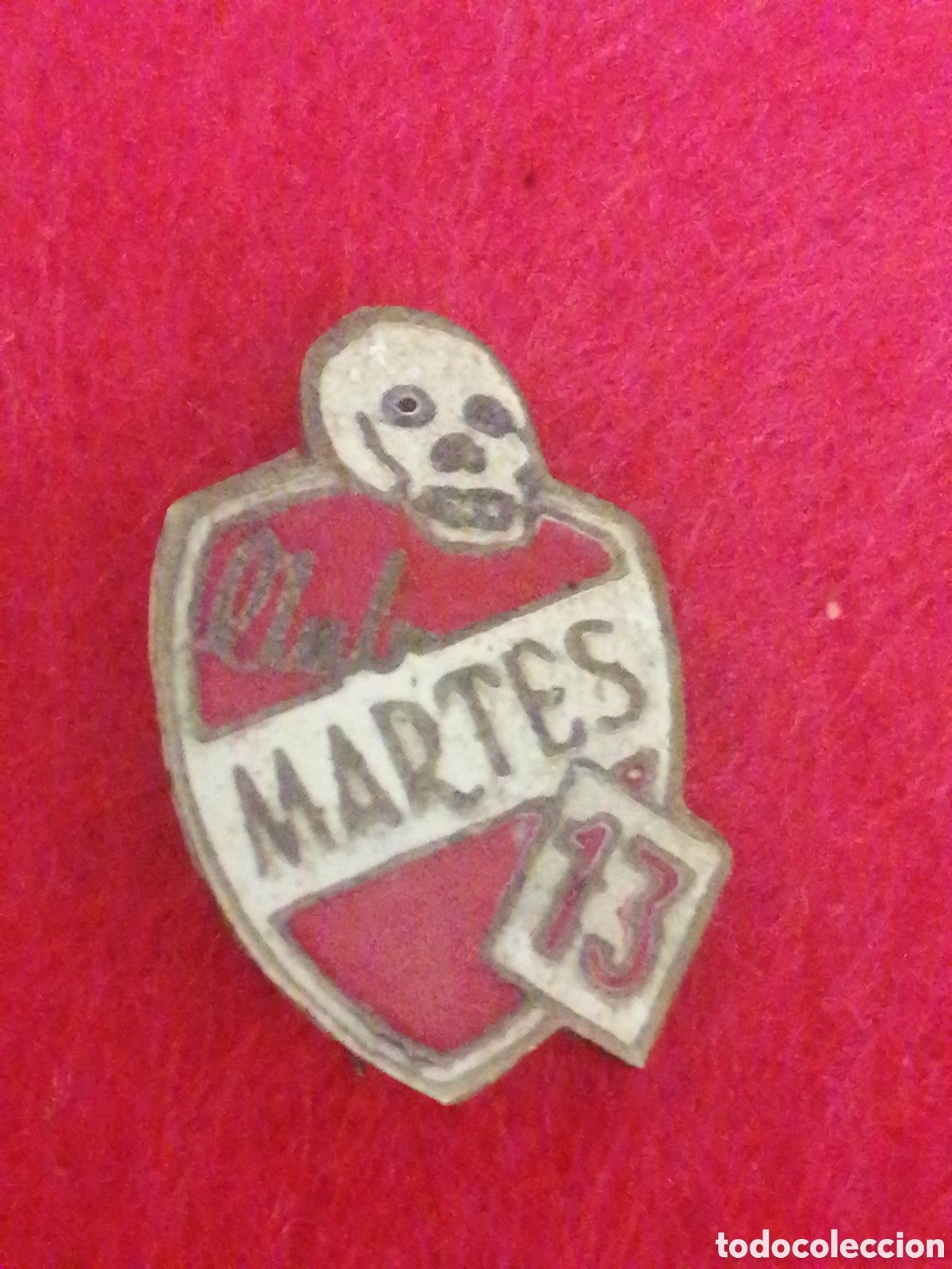 Sammlung von Pins: PIN antigua discoteca disco Club martes 13 Barcelona 28 pin tipo insignia imperdible