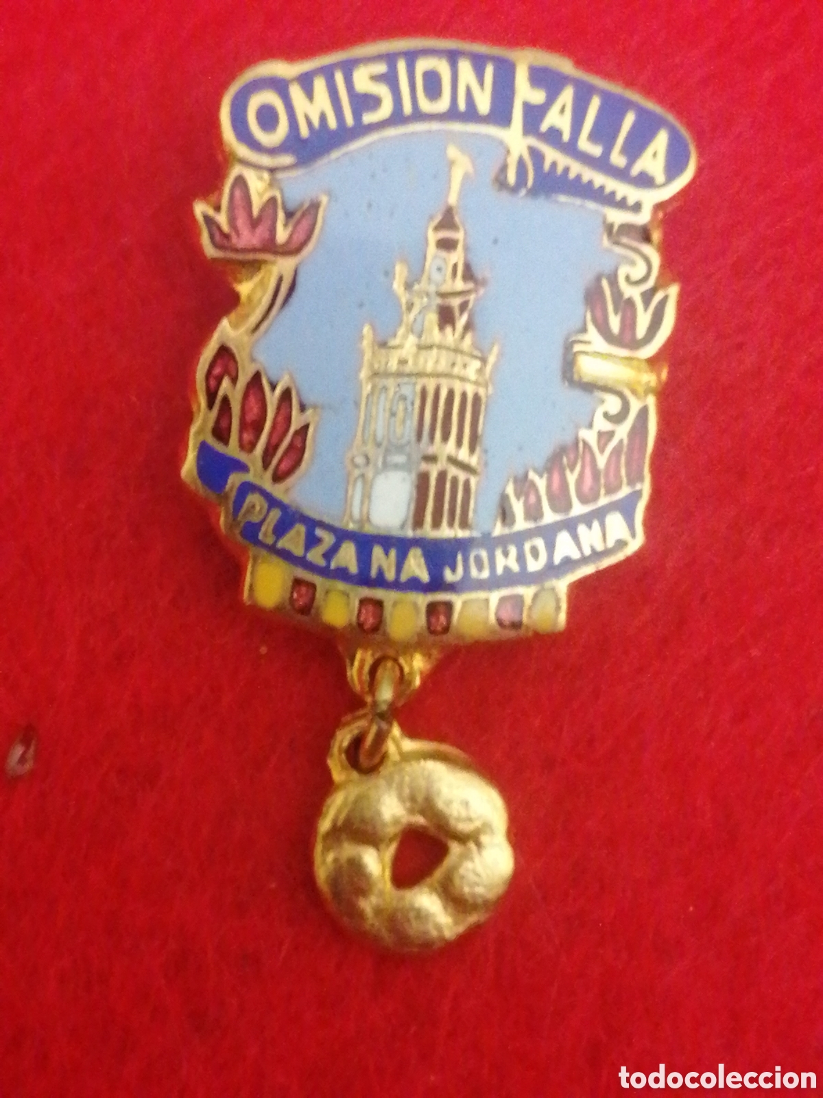 Sammlung von Pins: Pin tipo insignia tipo solapa esmaltado Comisi&oacute;n falla plaza Na Jordana