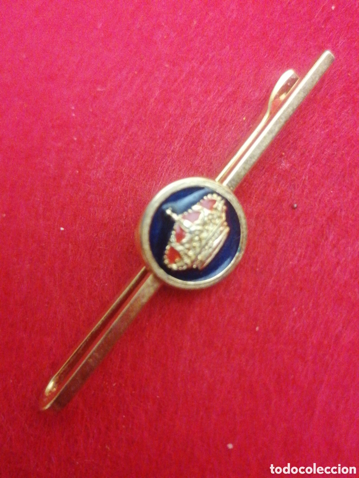 Collection pins: Aguja pasa a corbatas corona Real, no PIN