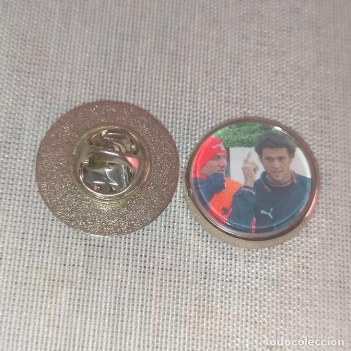 Pins de cole&ccedil;&atilde;o: pin redondo metal - f&uacute;tbol equipo club Atl&eacute;tico de Madrid JUGADOR