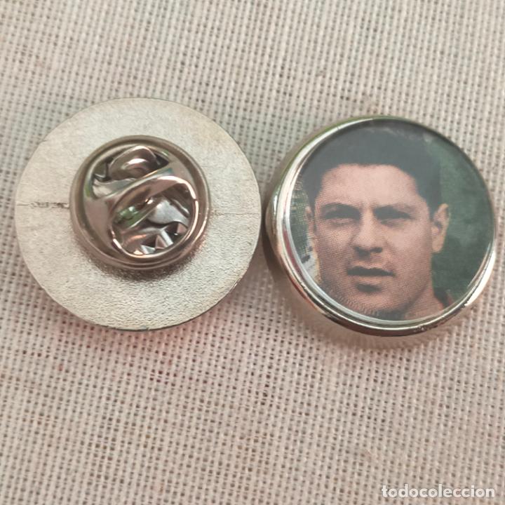 Pins de cole&ccedil;&atilde;o: pin redondo metal - f&uacute;tbol equipo club Atl&eacute;tico de Madrid JUGADOR