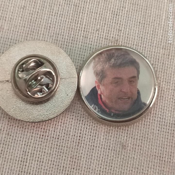 Pin's de collection: pin redondo metal - f&uacute;tbol equipo club Atl&eacute;tico de Madrid JUGADOR